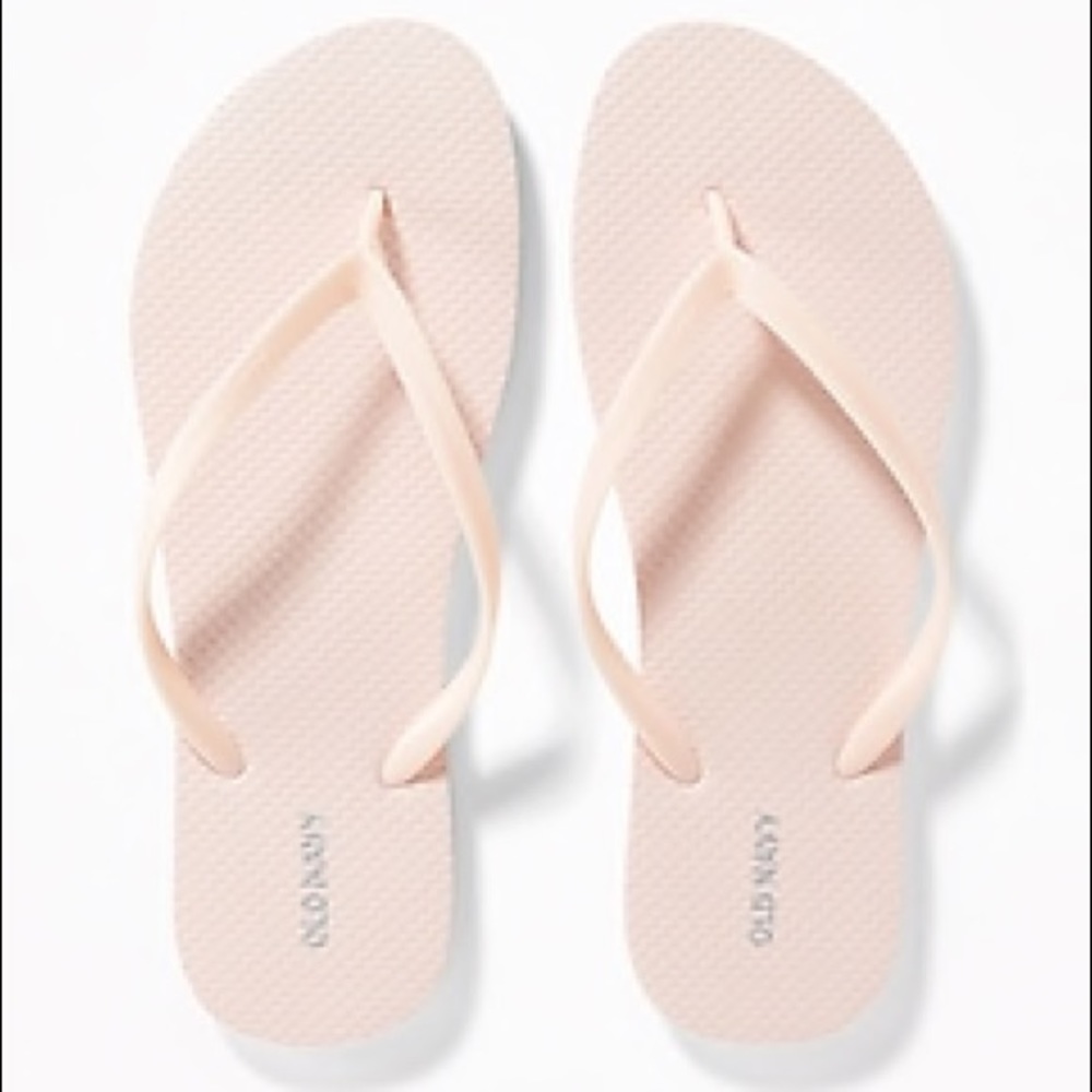 BRAND NEW Light Pink Old Navy flip flops!